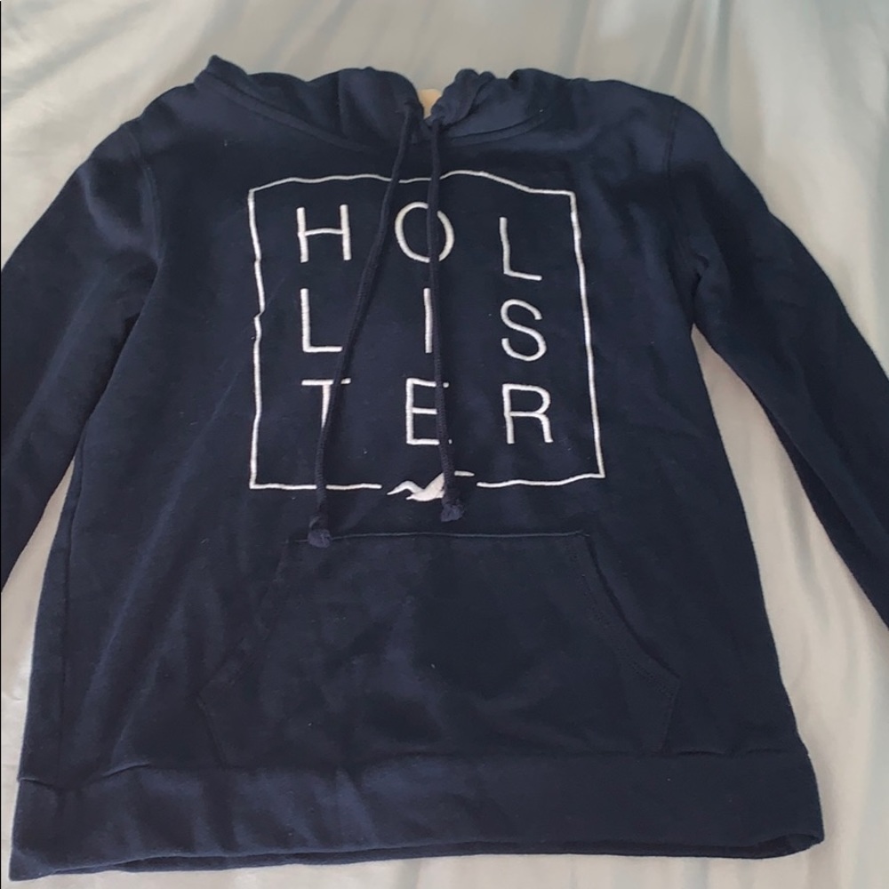 Hollister sweatshirt